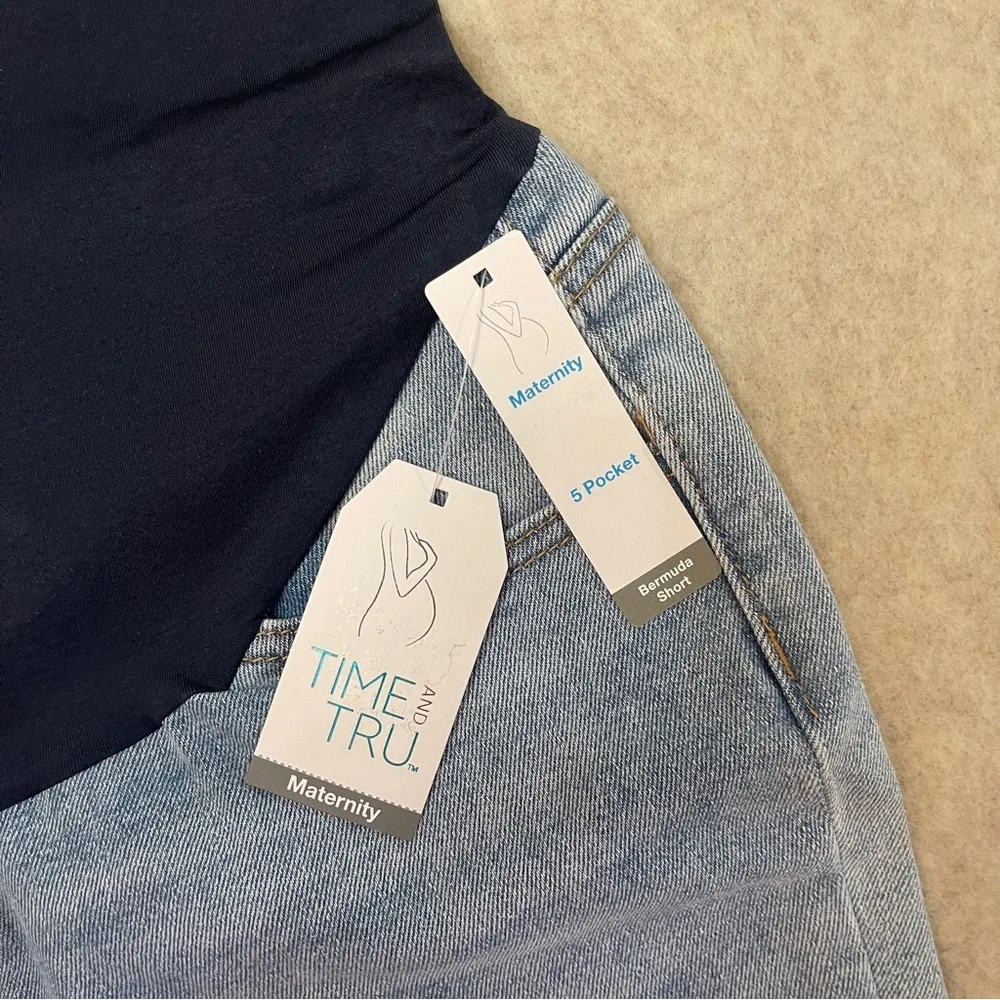 Time And Tru Maternity Blue Denim Jean Bermuda Shorts Womens size M(8-10) New
